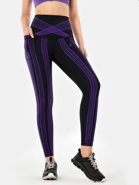 Fanka Black and Purple PowerBand Resistance High Intensity Leggings Size Small